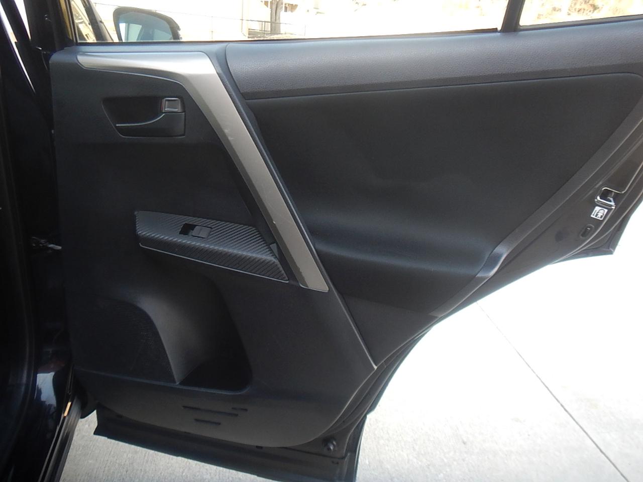 Toyota RAV4 XLE AWD 2013