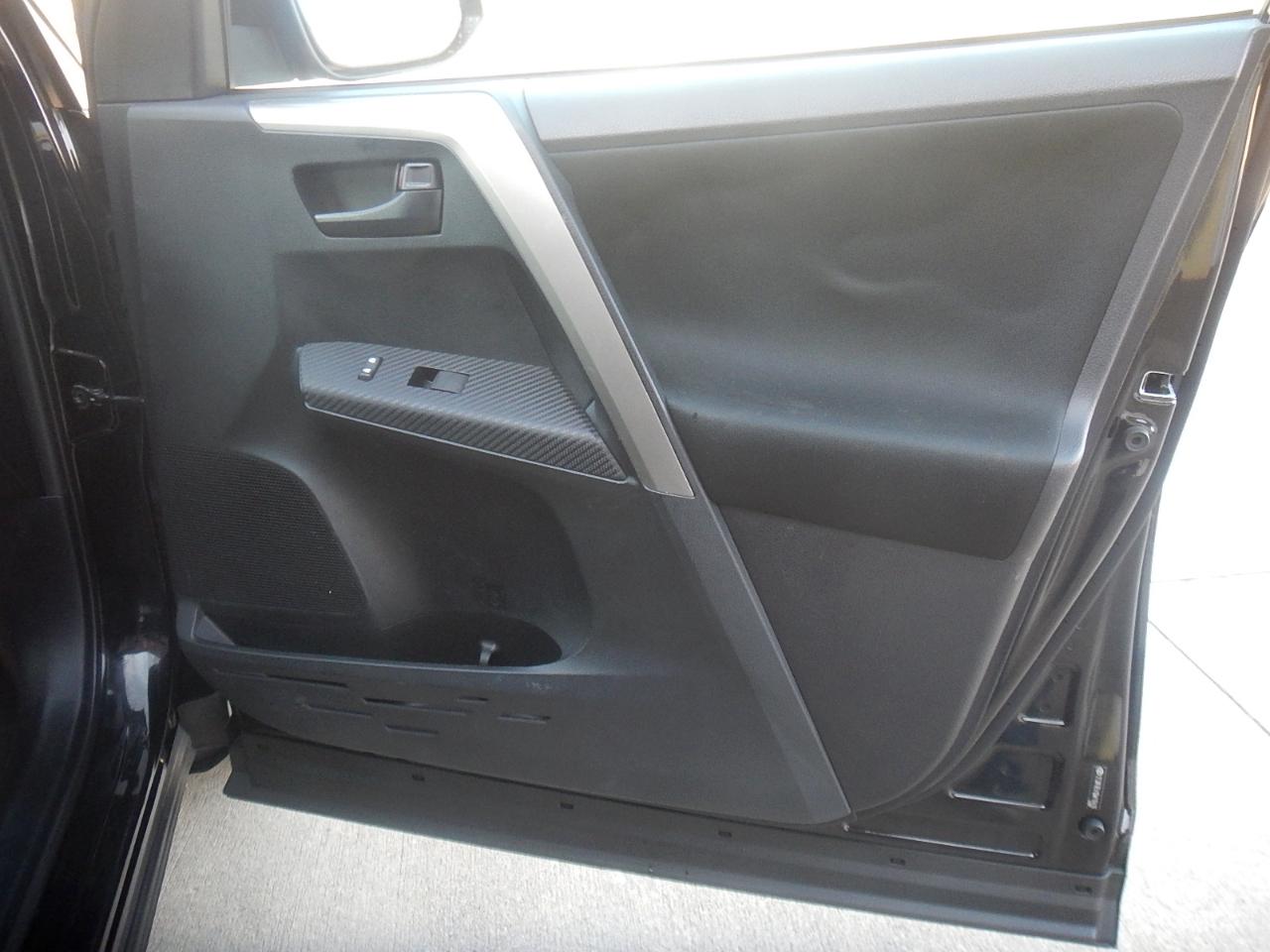 Toyota RAV4 XLE AWD 2013