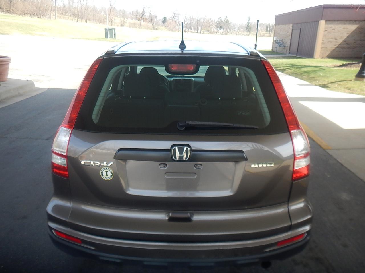 Honda CR-V LX 4D SUV AWD 2011