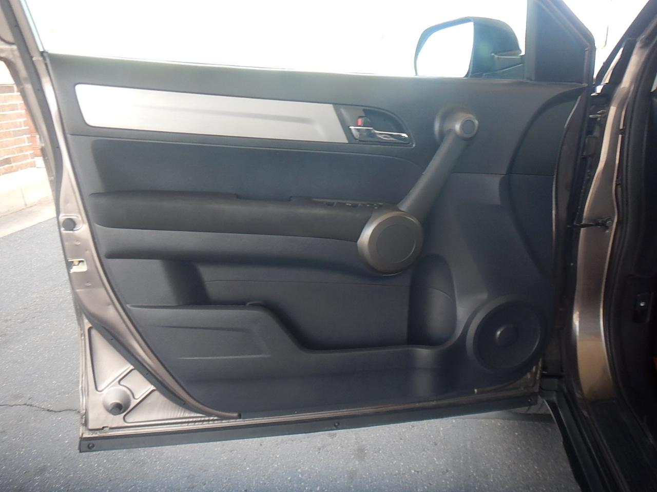 Honda CR-V LX 4D SUV AWD 2011