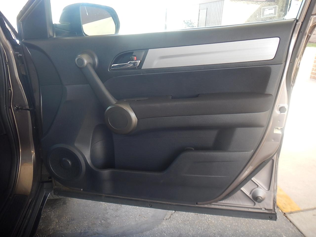 Honda CR-V LX 4D SUV AWD 2011