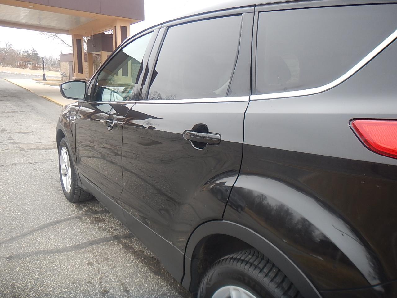 Ford Escape SE FWD 2015