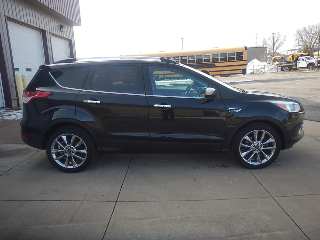 Ford Escape SEL 4D SUV AWD 2015