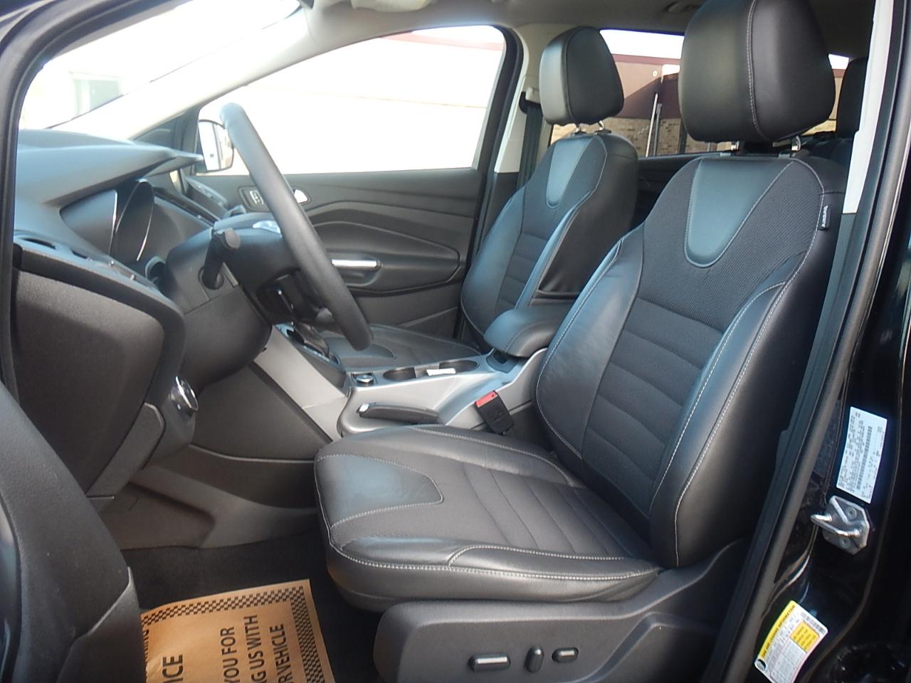 Ford Escape SEL 4D SUV AWD 2015