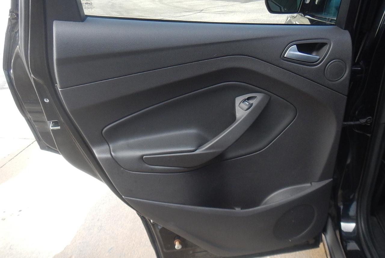 Ford Escape SEL 4D SUV AWD 2015