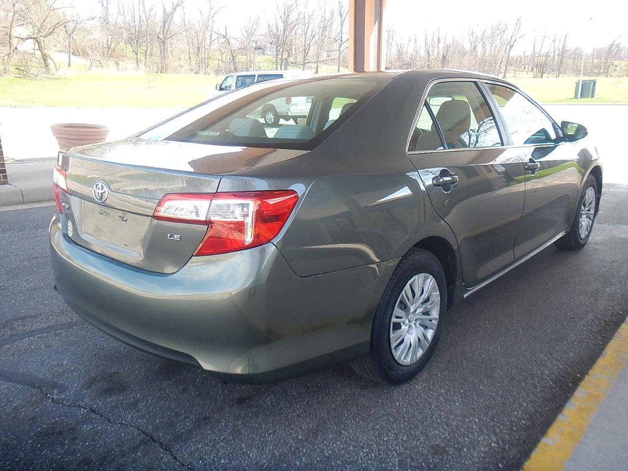 Toyota Camry LE 2013