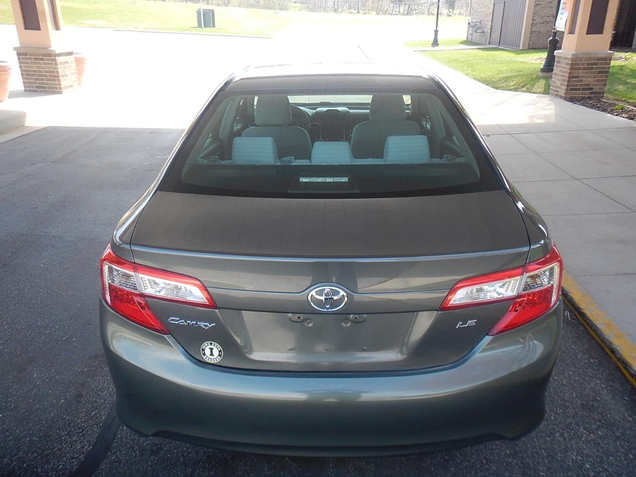 Toyota Camry LE 2013