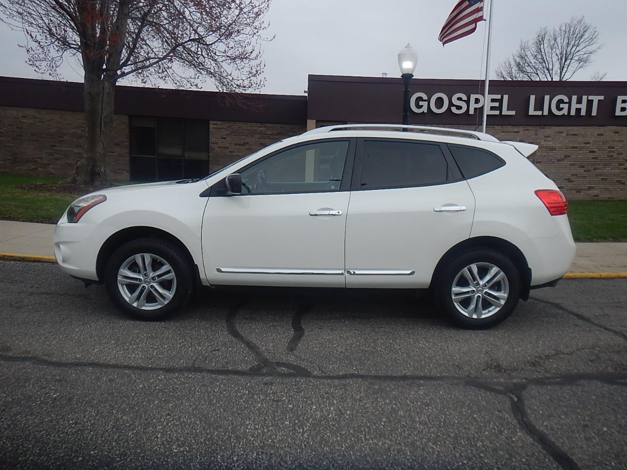 Nissan Rogue Select S 4D SUV AWD 2015