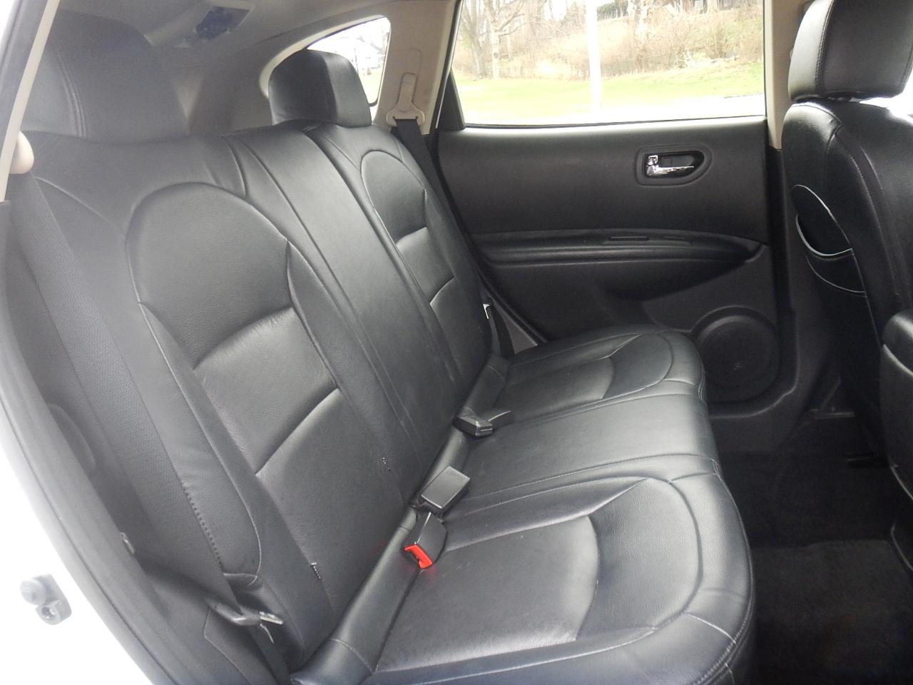 Nissan Rogue Select S 4D SUV AWD 2015