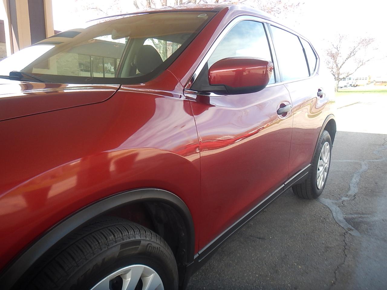 Nissan Rogue S 4D SUV AWD 2016