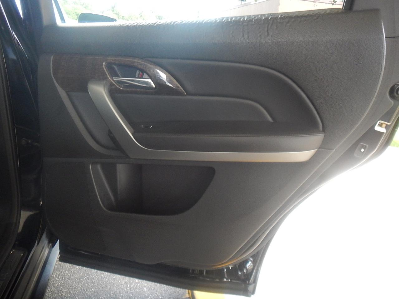 Acura MDX 6-Spd AT w/Tech Package 2013