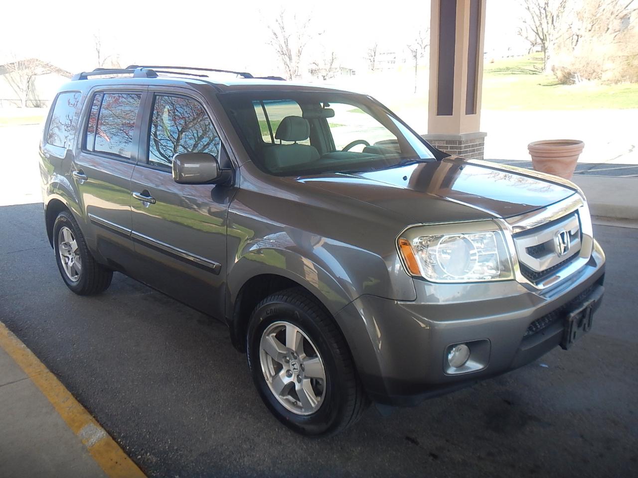 Honda Pilot EX 4D SUV AWD 2011