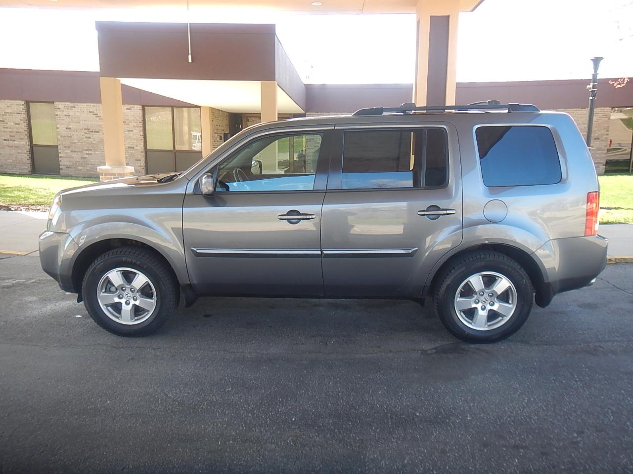 Honda Pilot EX 4D SUV AWD 2011