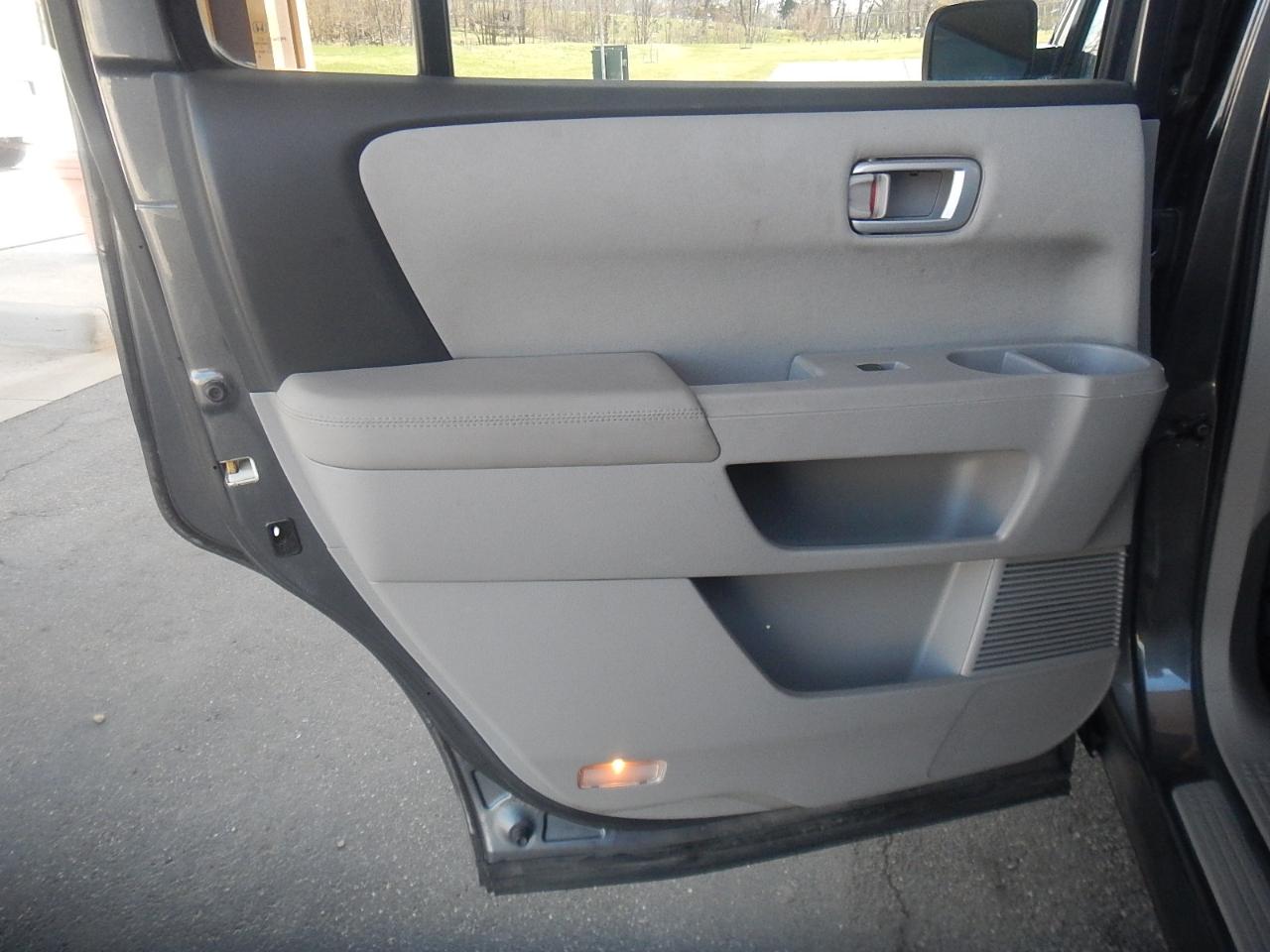 Honda Pilot EX 4D SUV AWD 2011