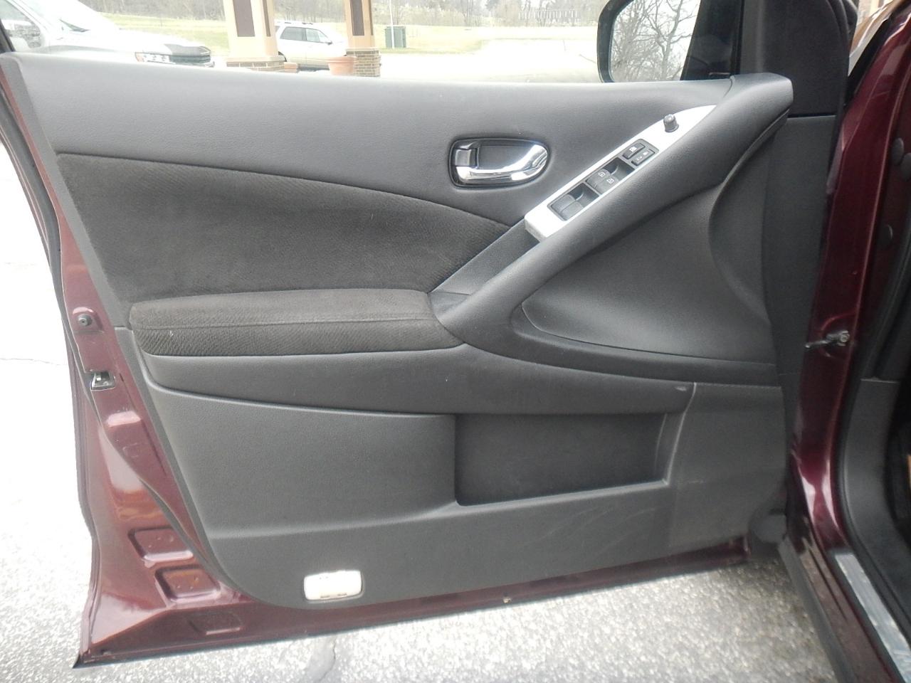 Nissan Murano S AWD 2014