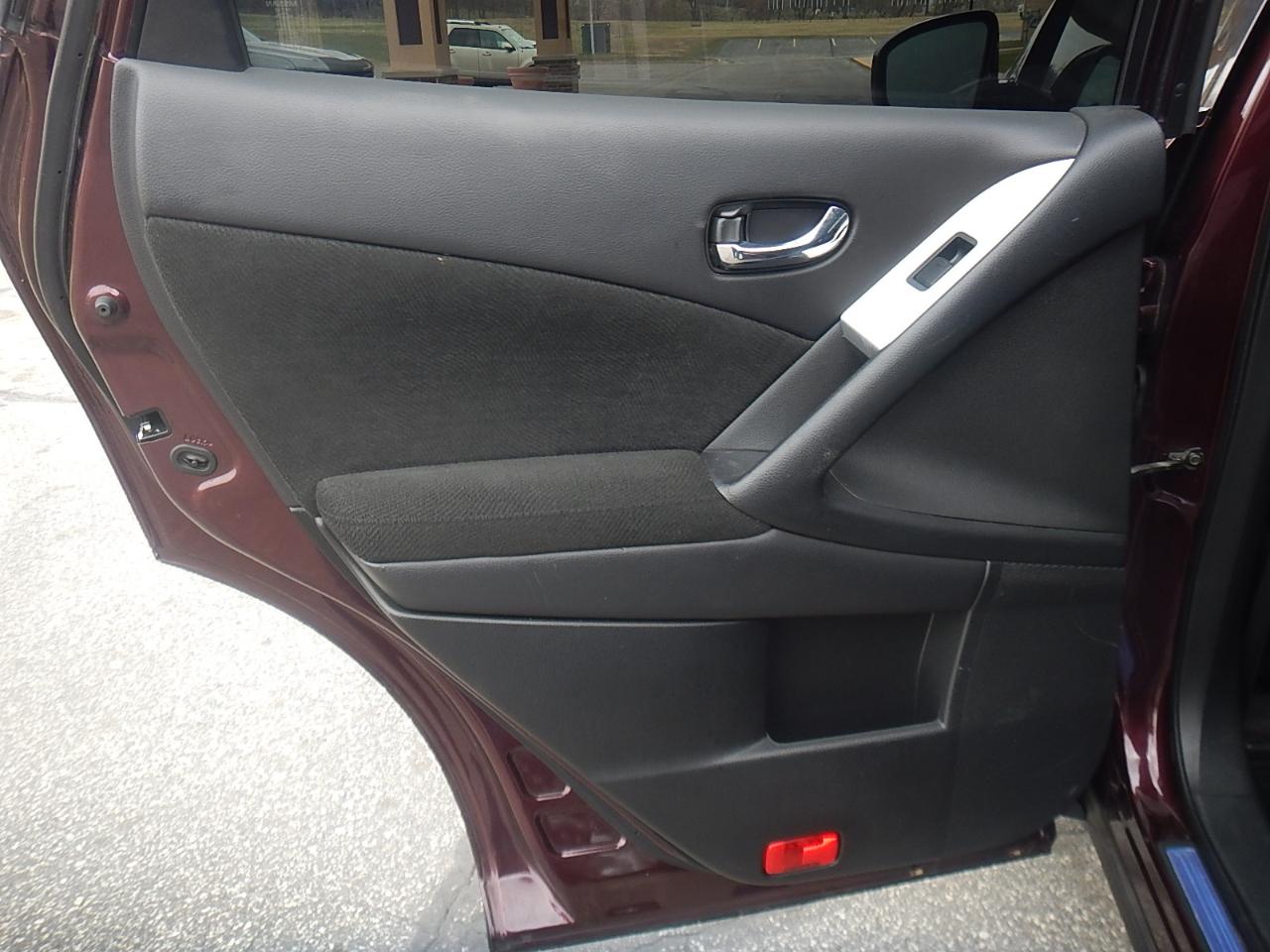 Nissan Murano S AWD 2014