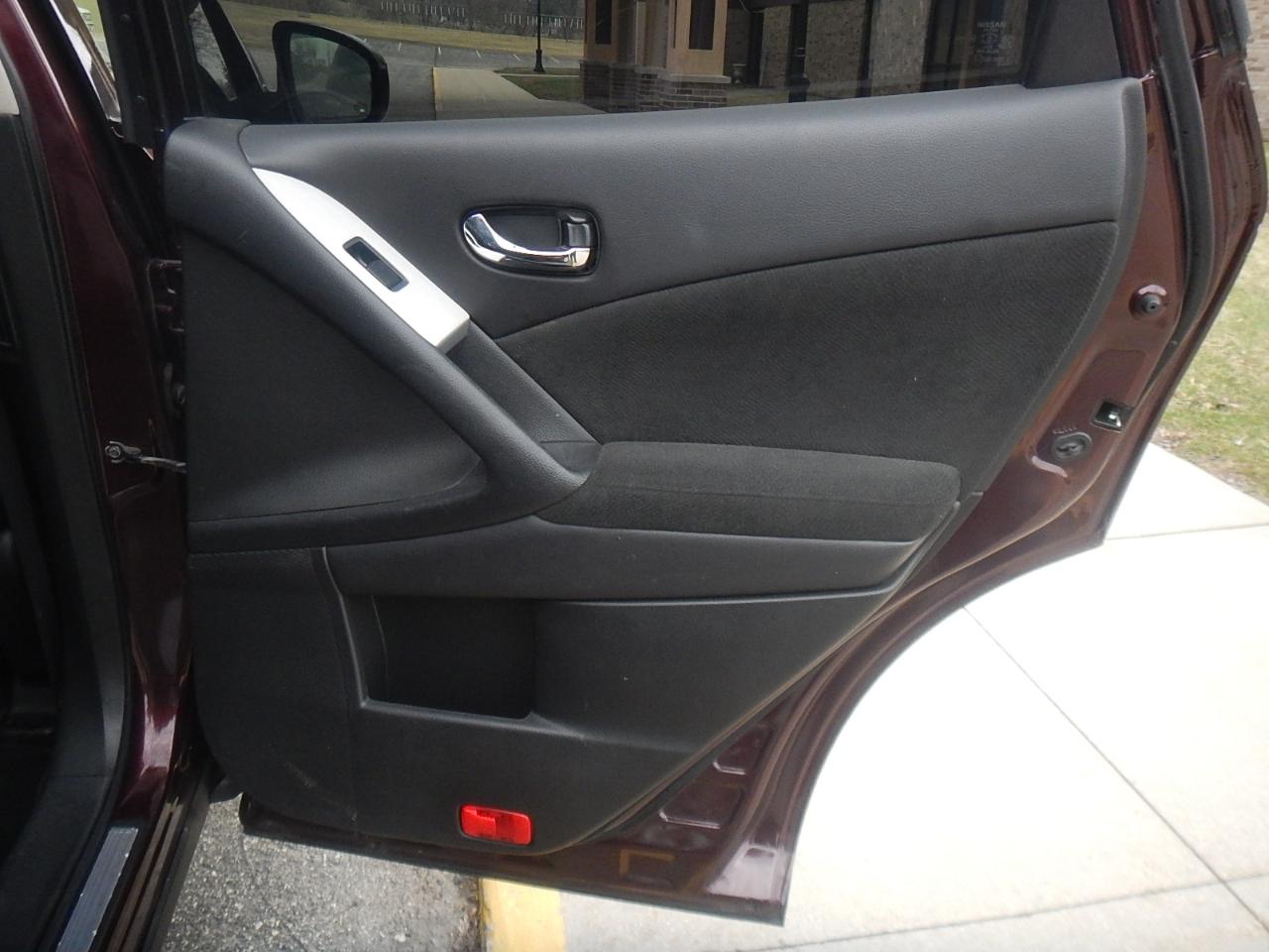 Nissan Murano S AWD 2014