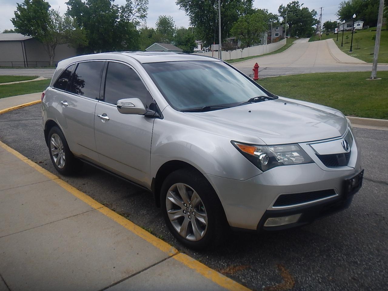 Acura MDX 6-Spd AT w/Advance Package 2011