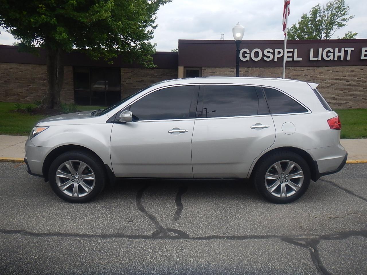 Acura MDX 6-Spd AT w/Advance Package 2011