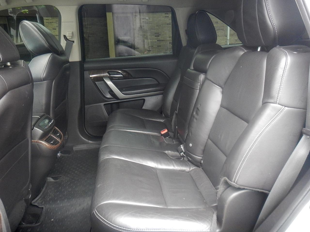 Acura MDX 6-Spd AT w/Advance Package 2011