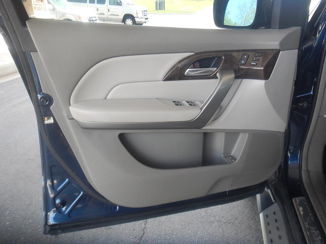 Acura MDX 4WD 4dr Sport Pkg 2012