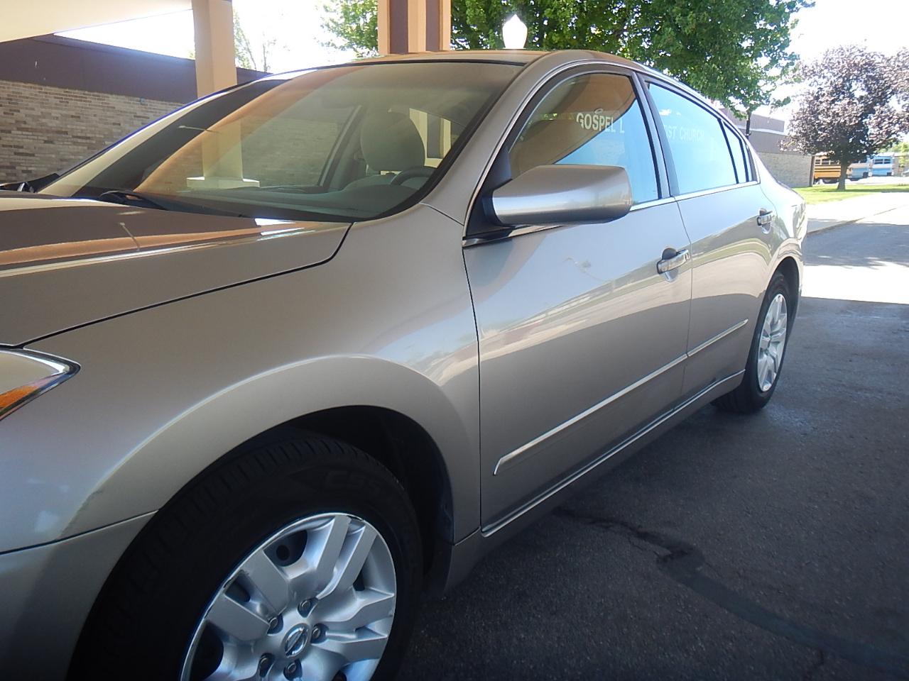 Nissan Altima 2.5 S 2012