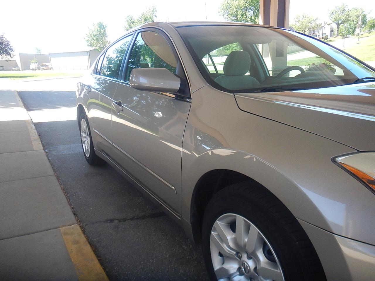 Nissan Altima 2.5 S 2012