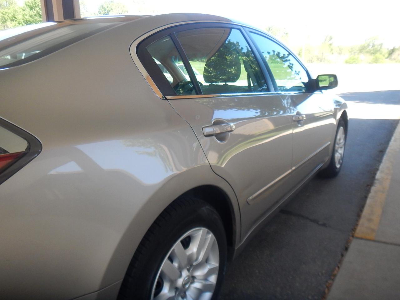 Nissan Altima 2.5 S 2012