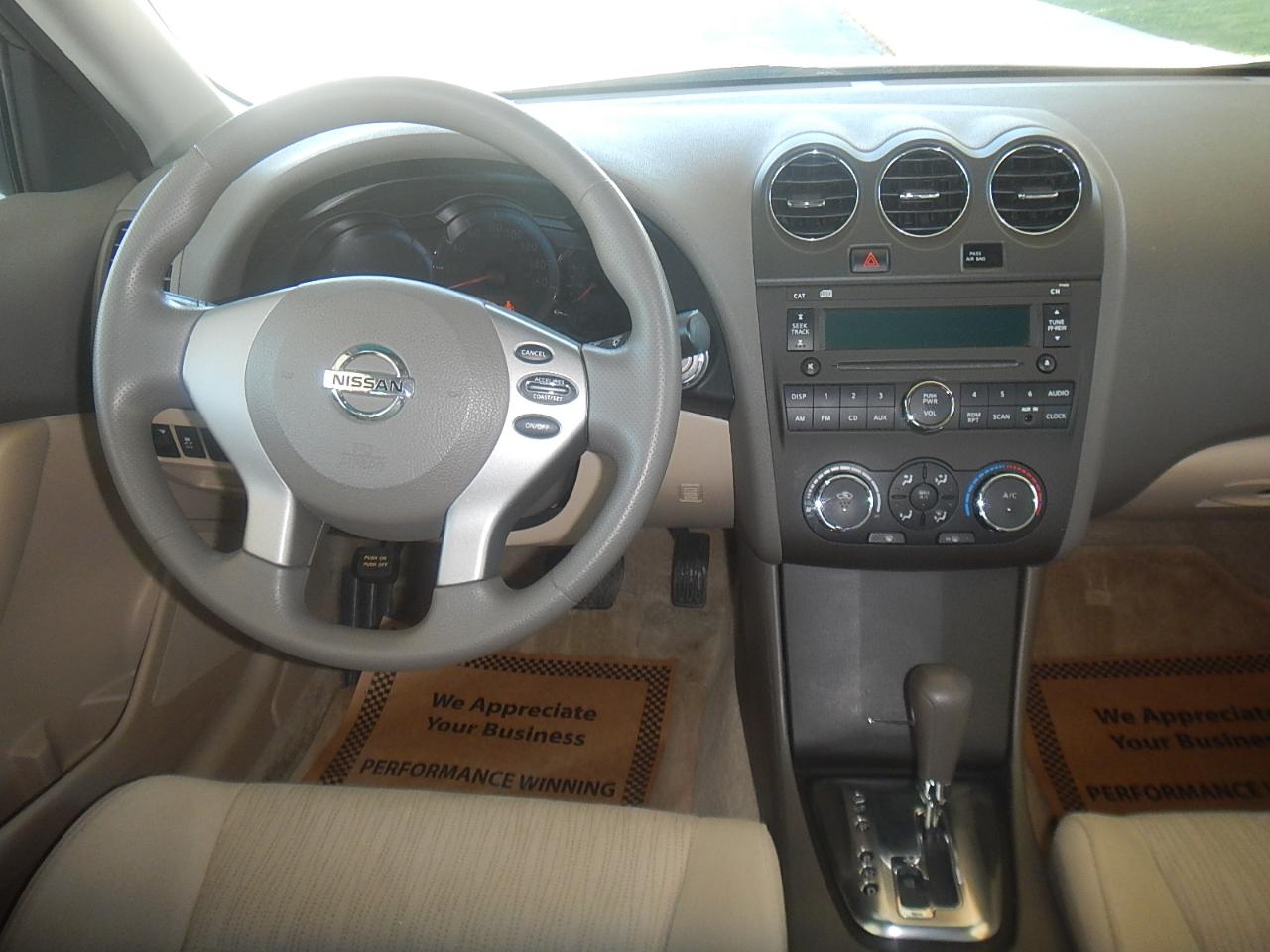 Nissan Altima 2.5 S 2012