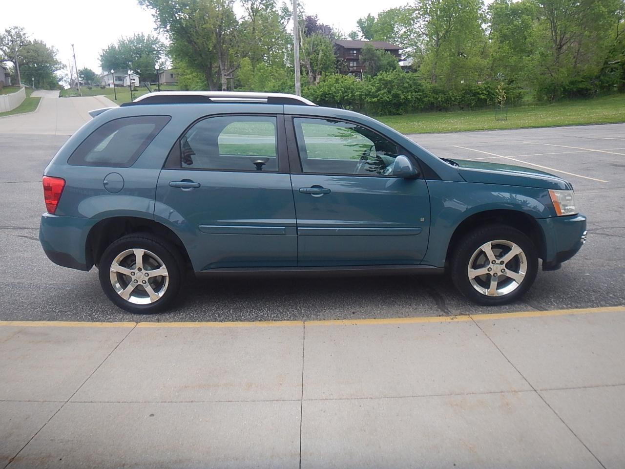 Pontiac Torrent 4D SUV FWD 2008