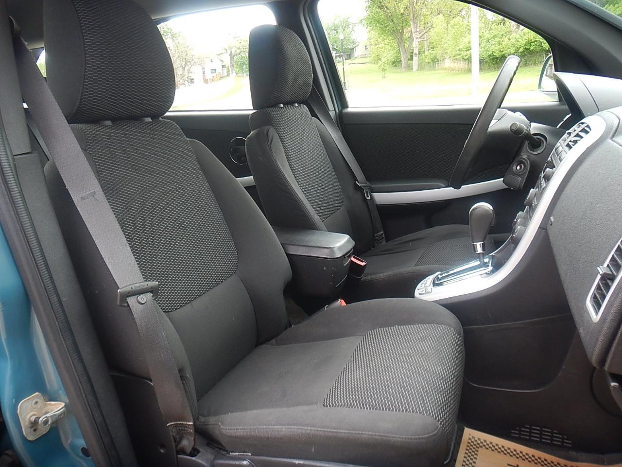 Pontiac Torrent 4D SUV FWD 2008