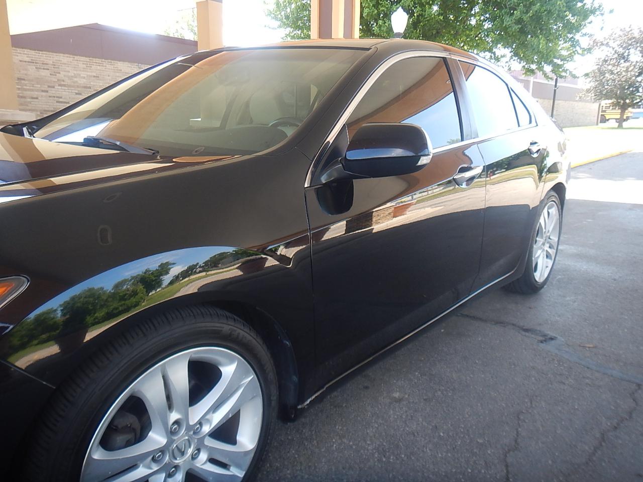 Acura TSX V6 5-Speed AT with Tech Package 2010