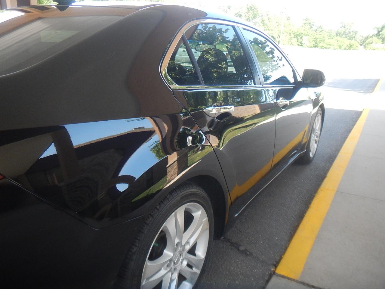 Acura TSX V6 5-Speed AT with Tech Package 2010
