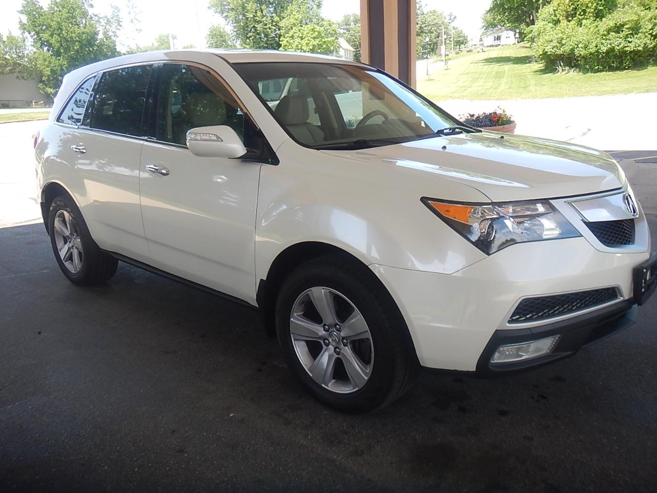 Acura MDX 6-Spd AT w/Tech Package 2013