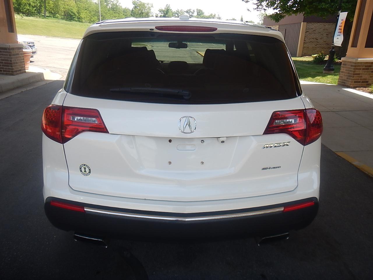 Acura MDX 6-Spd AT w/Tech Package 2013