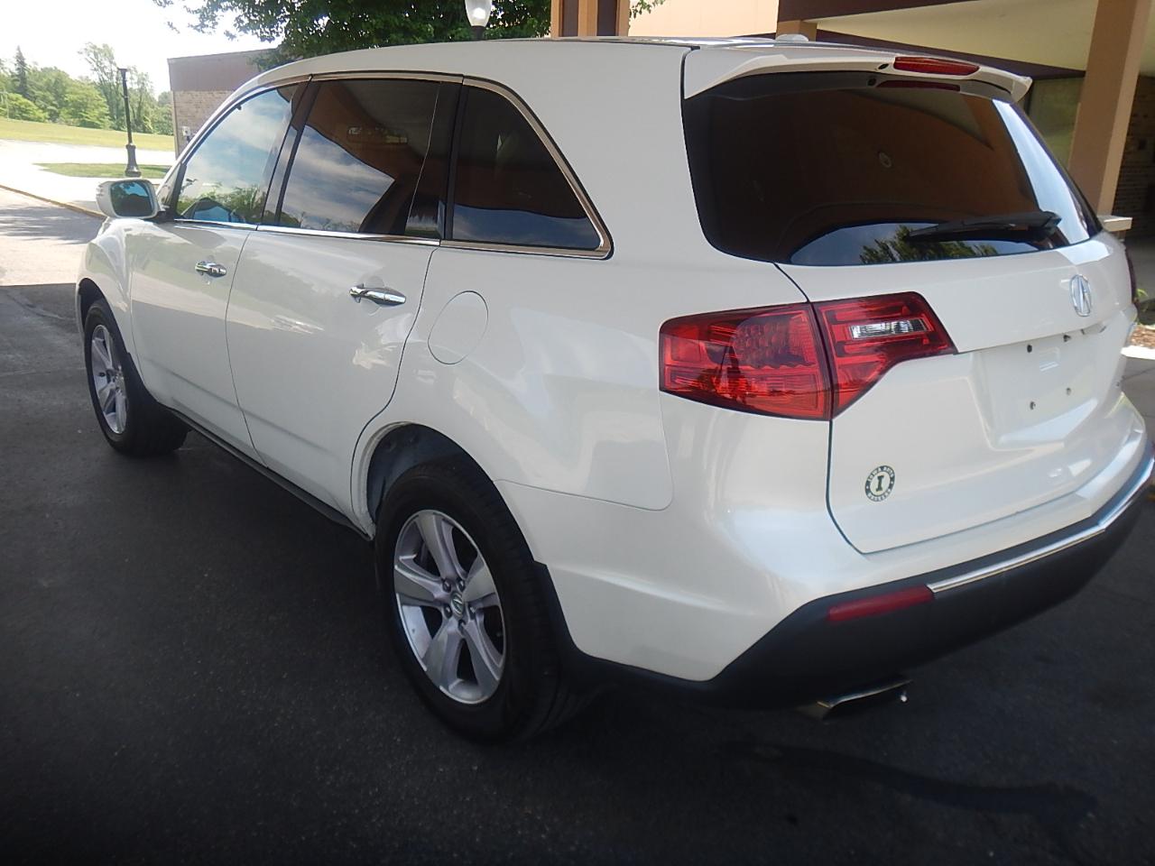 Acura MDX 6-Spd AT w/Tech Package 2013