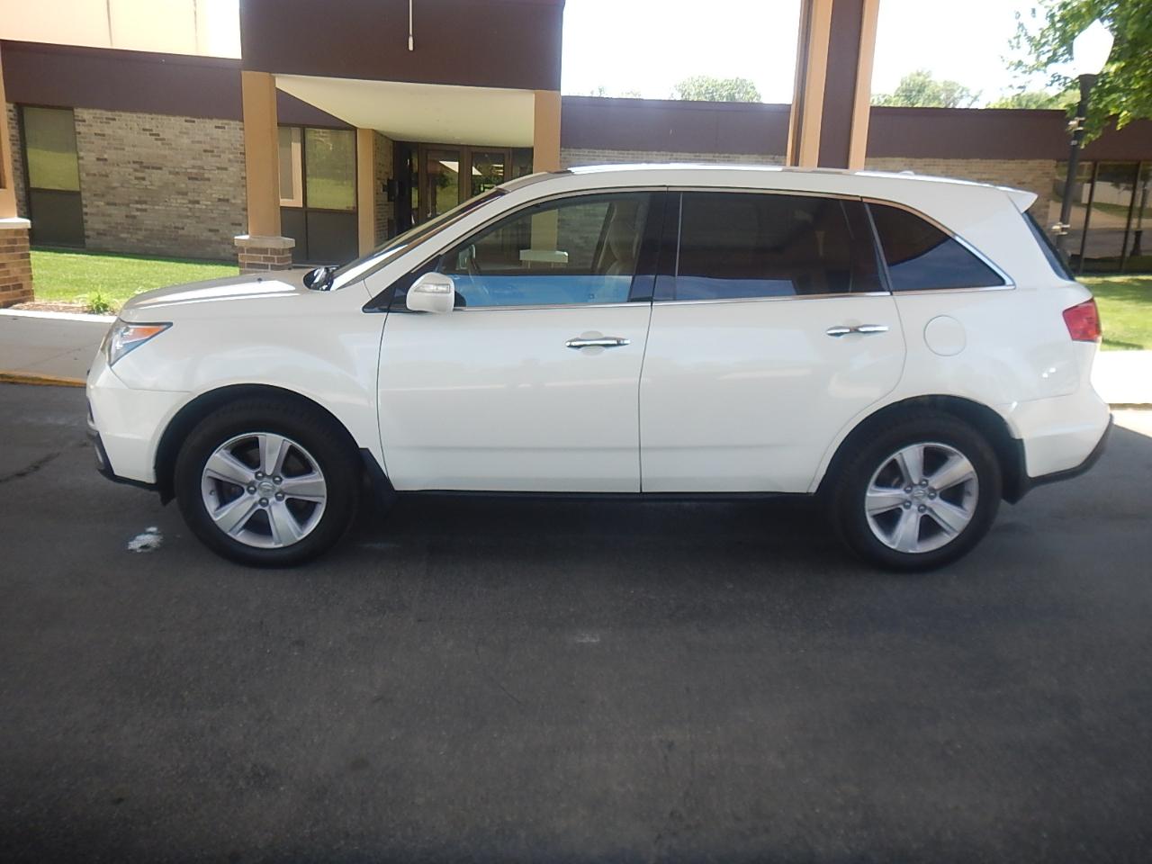 Acura MDX 6-Spd AT w/Tech Package 2013