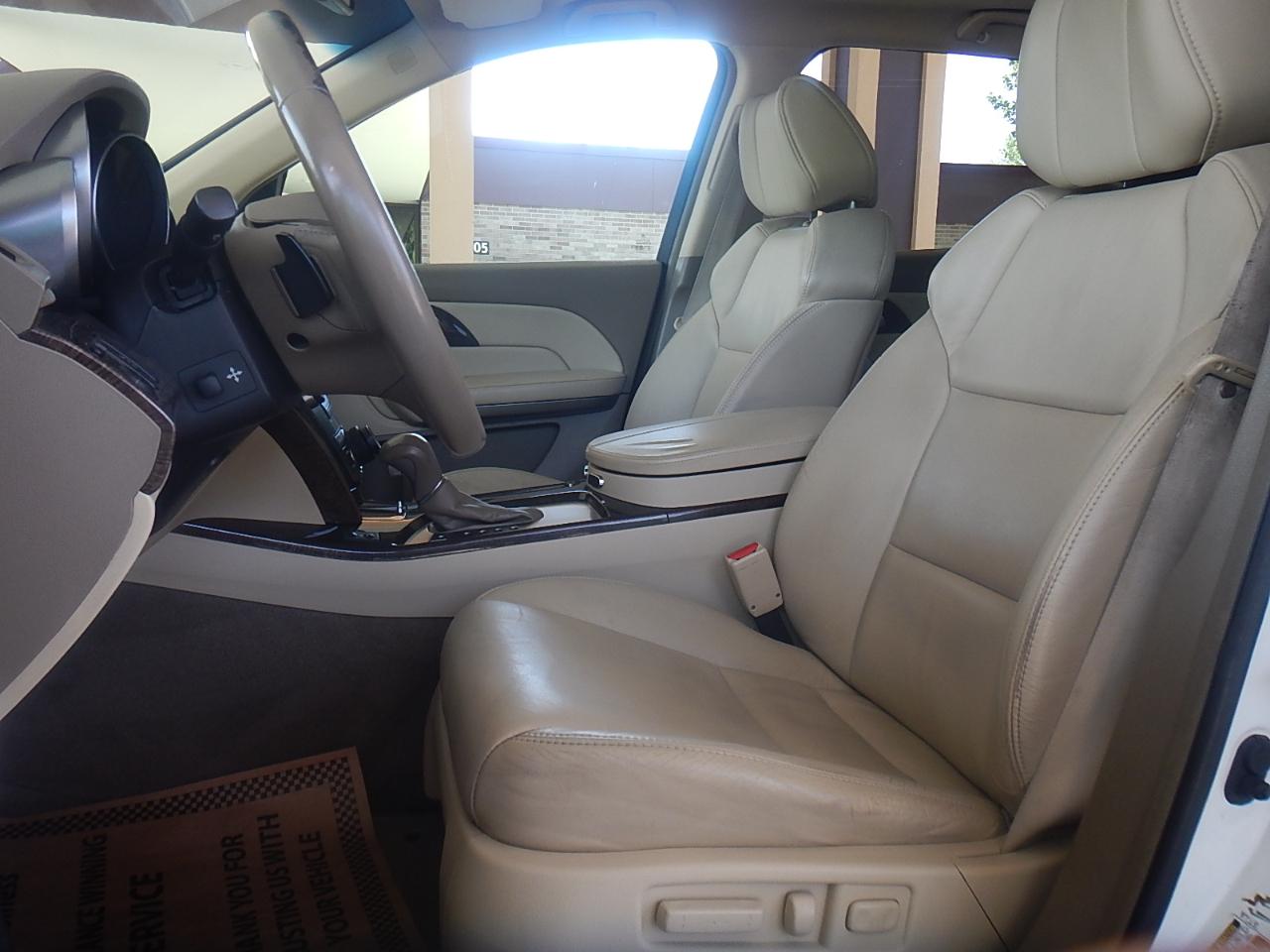 Acura MDX 6-Spd AT w/Tech Package 2013