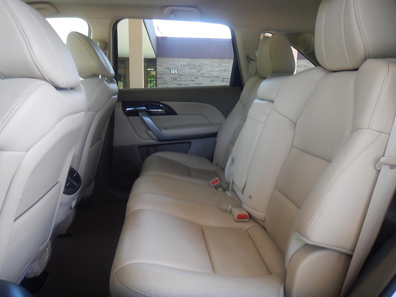 Acura MDX 6-Spd AT w/Tech Package 2013