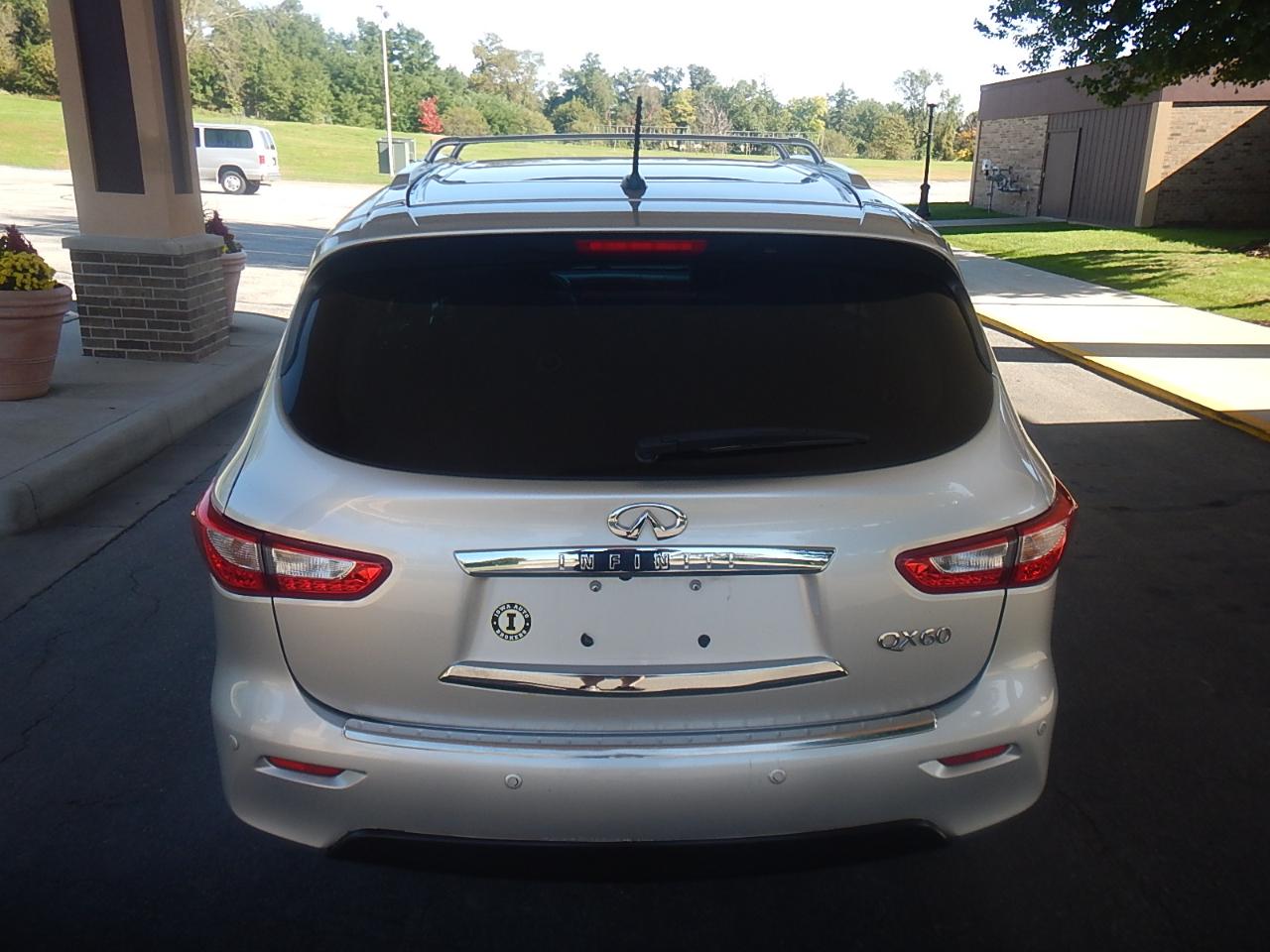 Infiniti QX60 Luxe 4D SUV AWD 2014