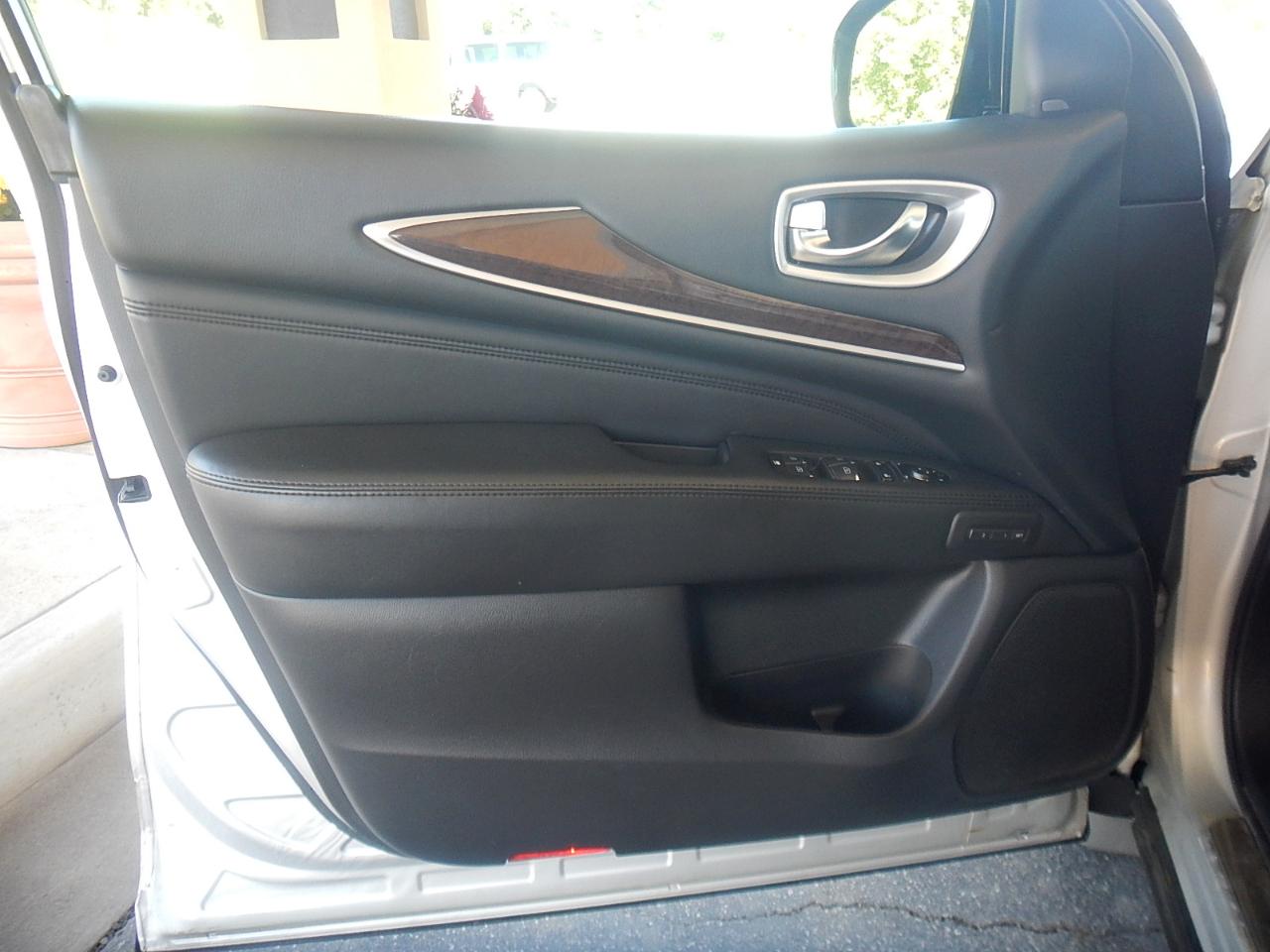 Infiniti QX60 Luxe 4D SUV AWD 2014