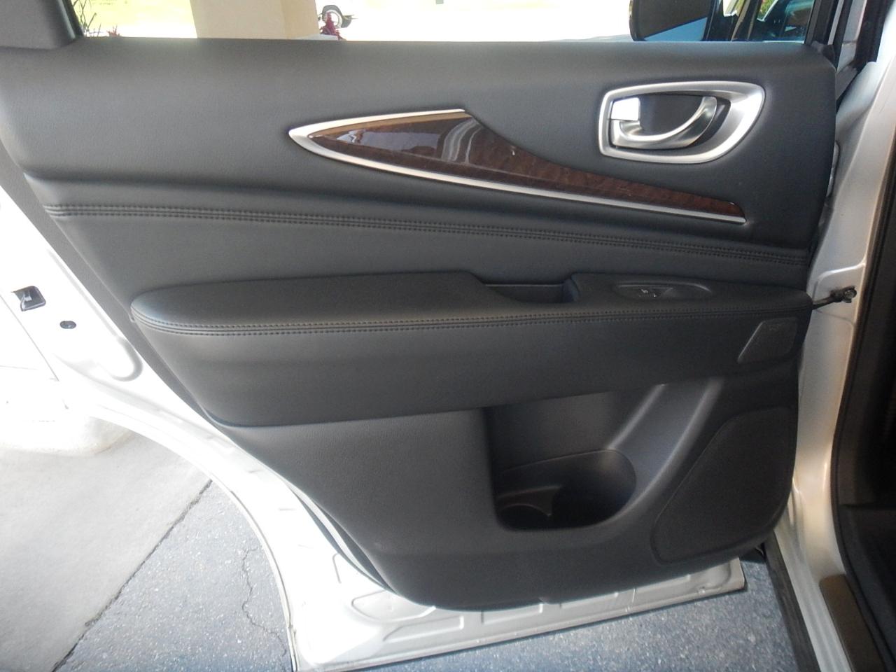 Infiniti QX60 Luxe 4D SUV AWD 2014