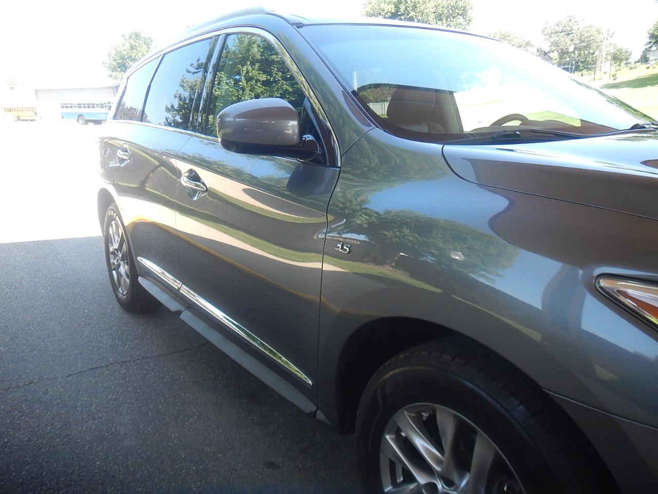 Infiniti QX60 Luxe 4D SUV AWD 2015