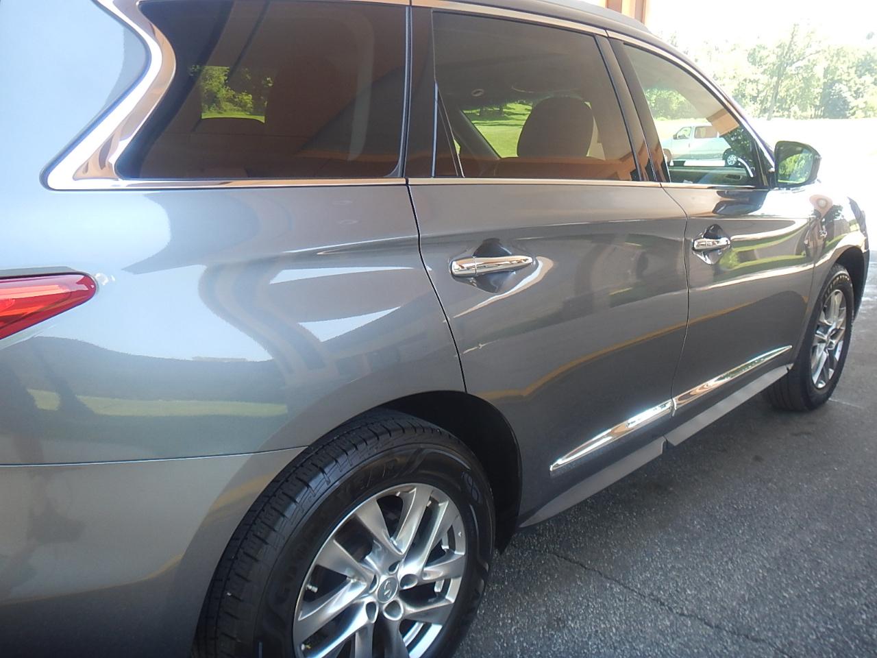 Infiniti QX60 Luxe 4D SUV AWD 2015