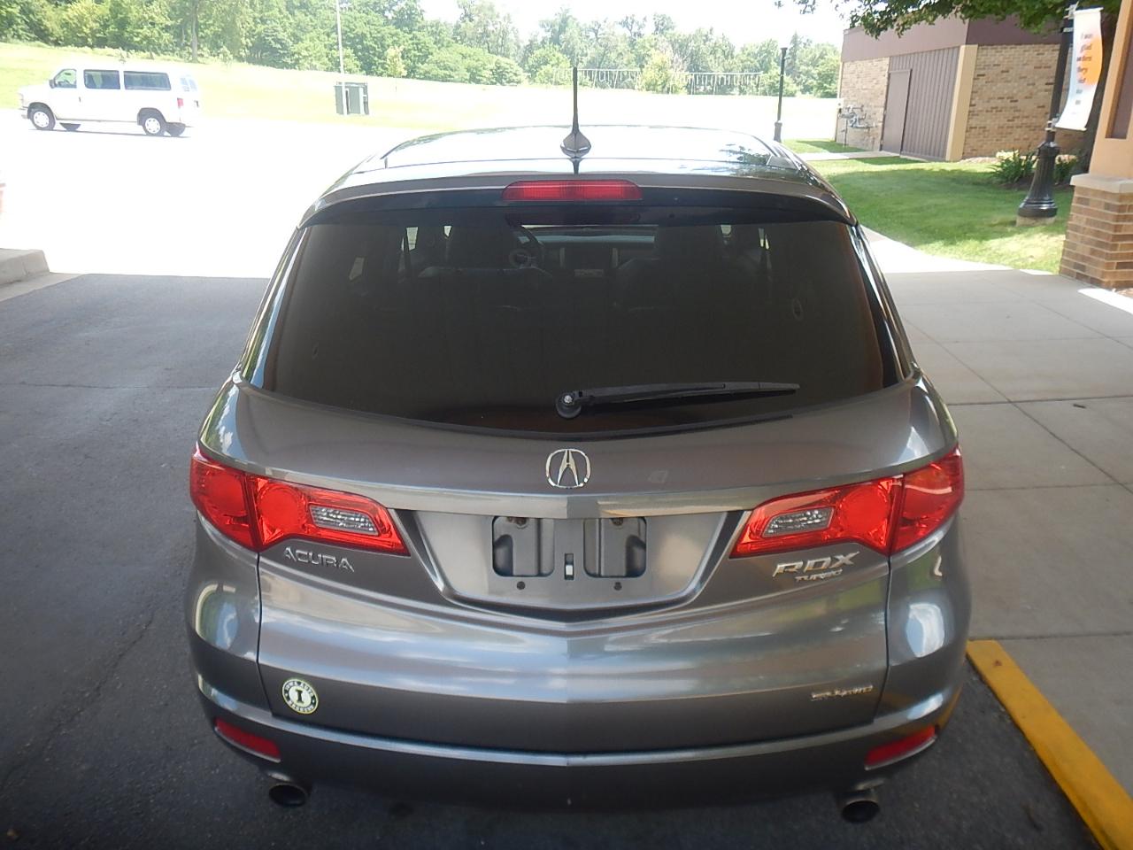 Acura RDX 5-Spd AT with Technology Package 2009