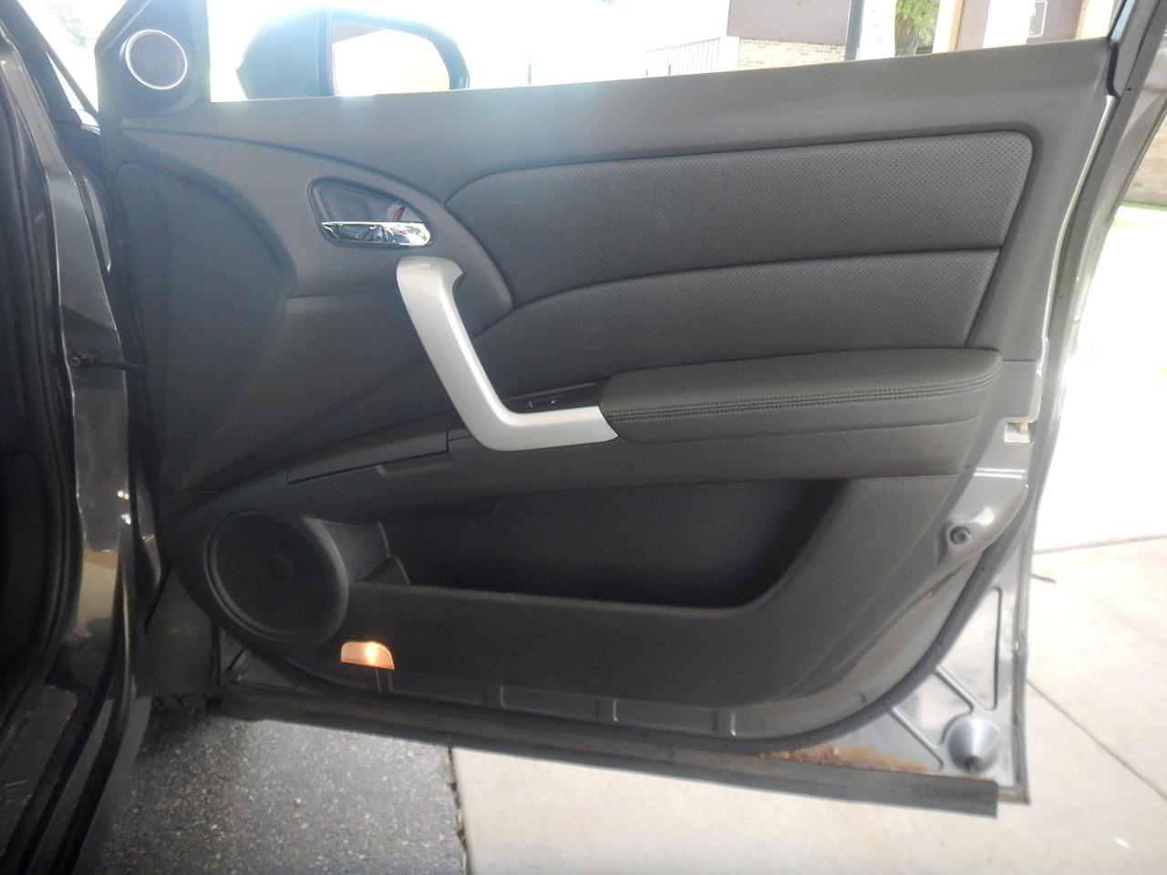 Acura RDX 5-Spd AT with Technology Package 2009