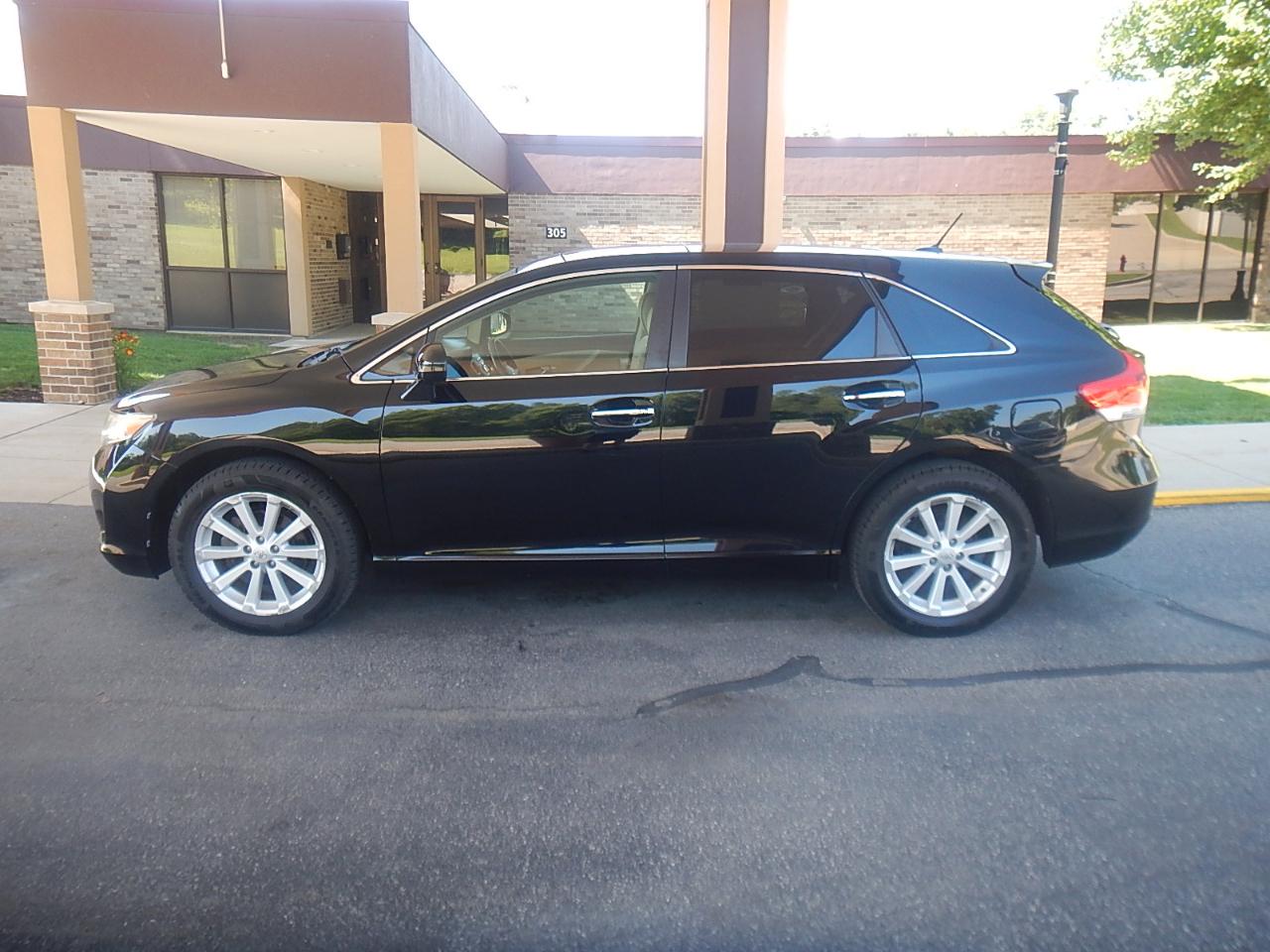 Toyota Venza XLE I4 AWD 2009