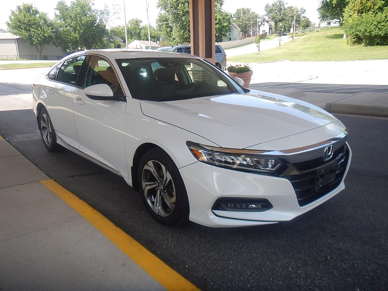 Honda Accord EX 4D Sedan 1.5L at 2018
