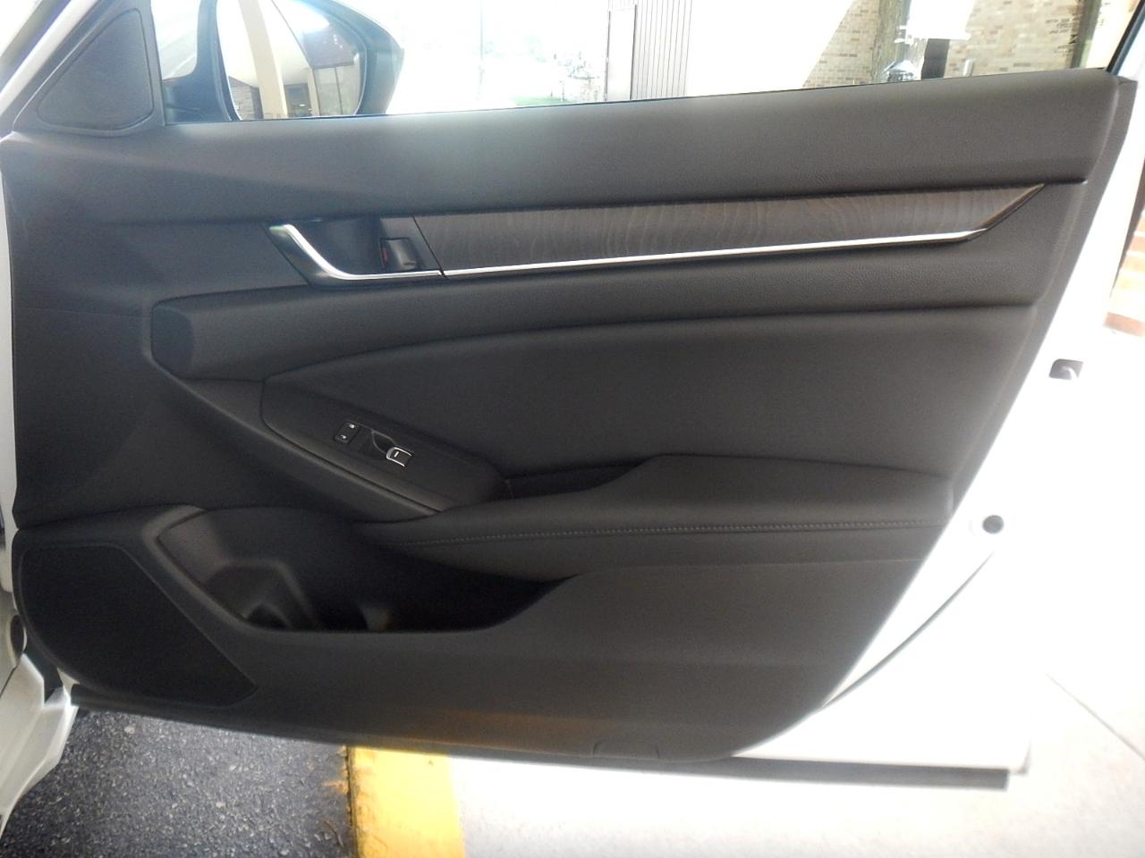 Honda Accord EX 4D Sedan 1.5L at 2018