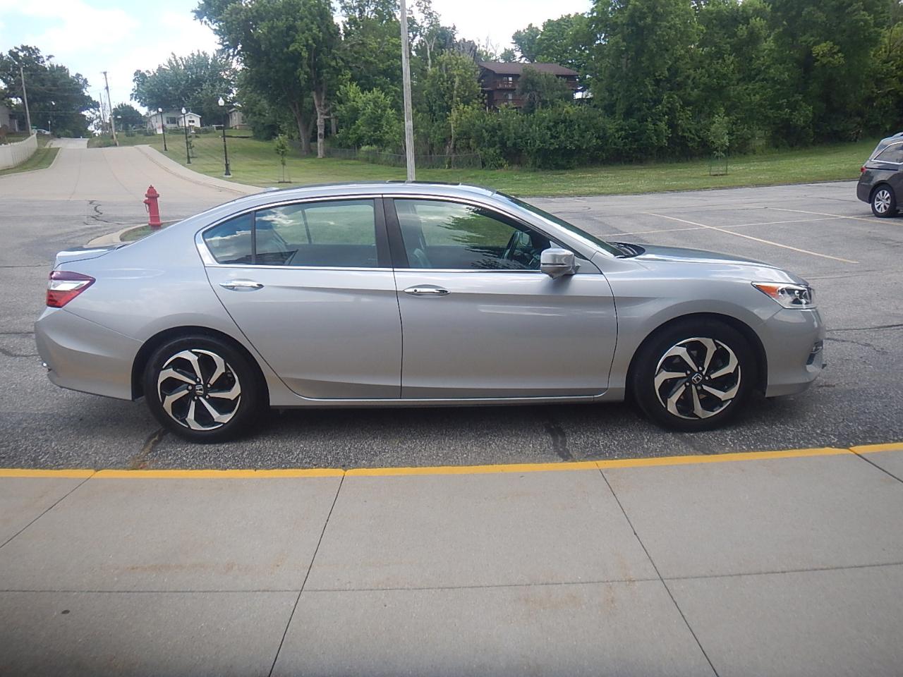Honda Accord EX-L 4D Sedan 2016